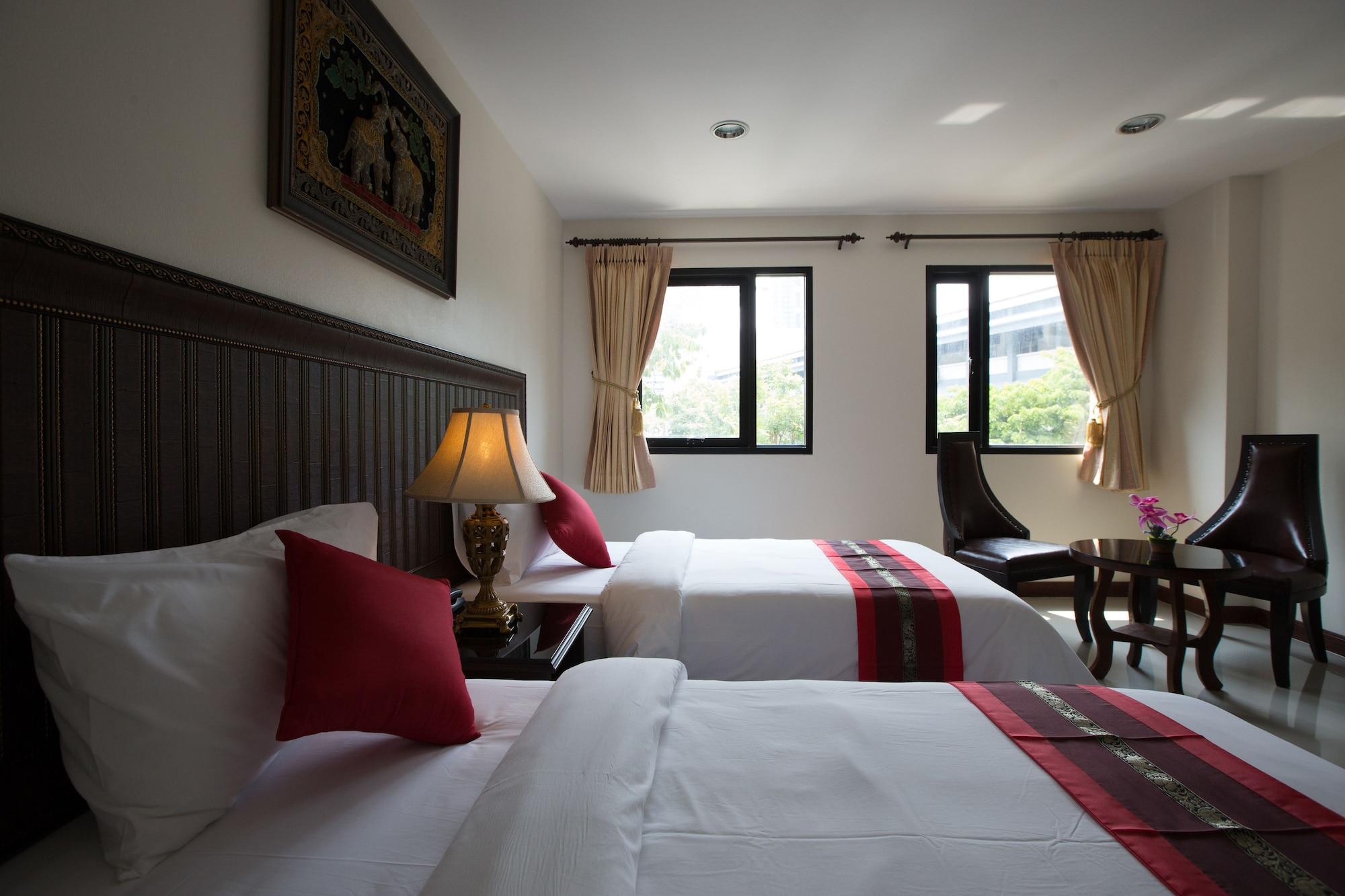 True Siam Rangnam Hotel Bangkok Bagian luar foto