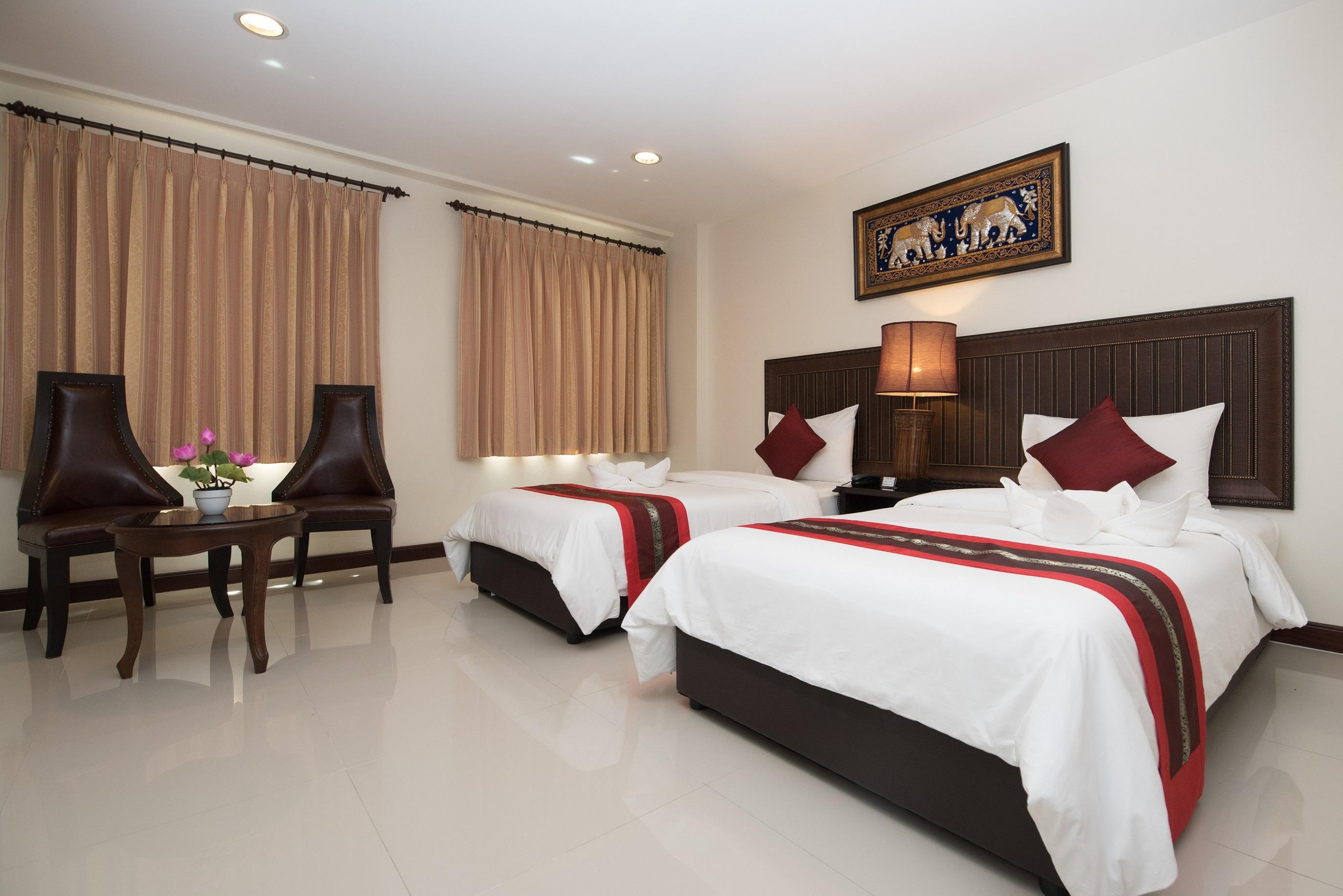 True Siam Rangnam Hotel Bangkok Bagian luar foto
