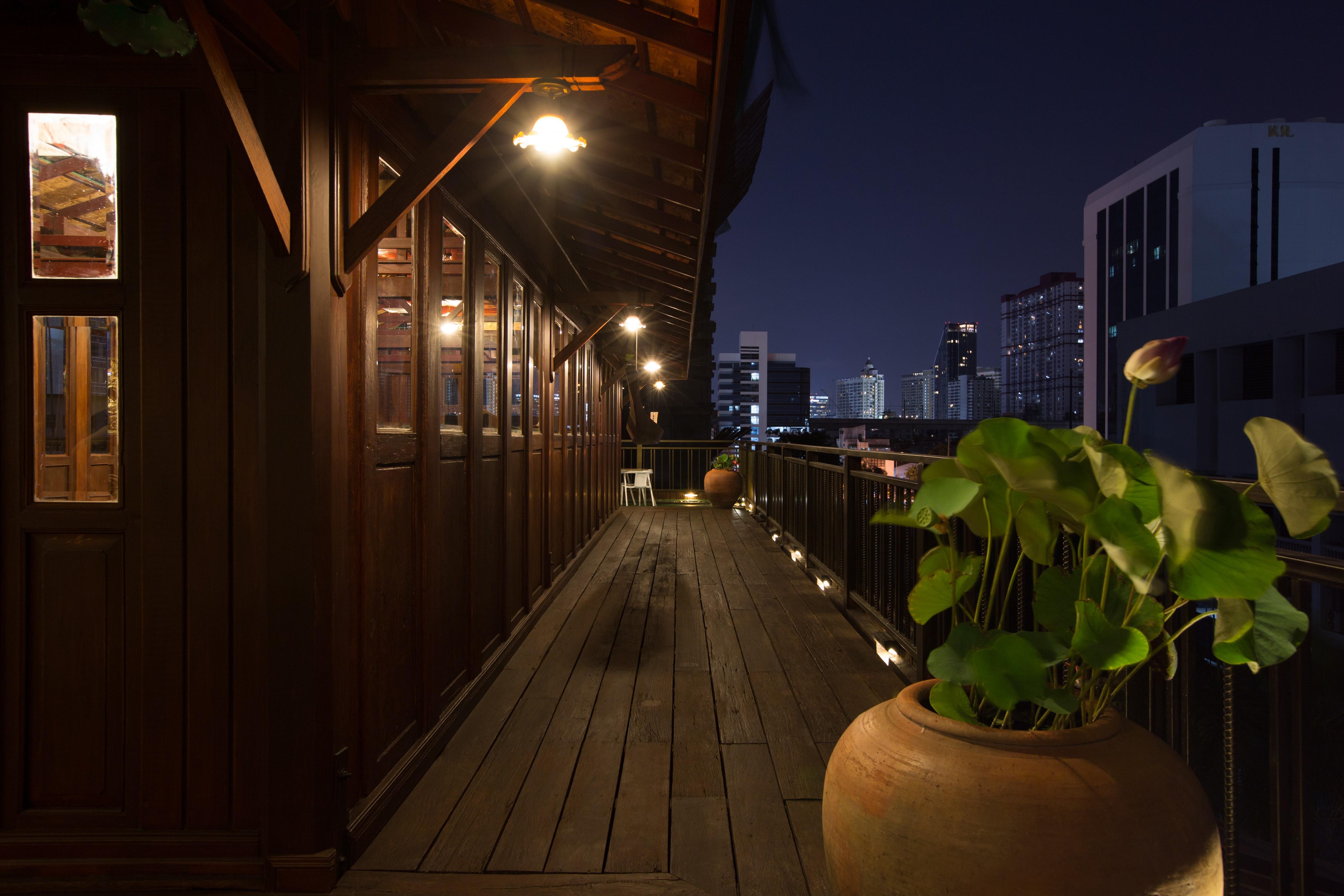 True Siam Rangnam Hotel Bangkok Bagian luar foto