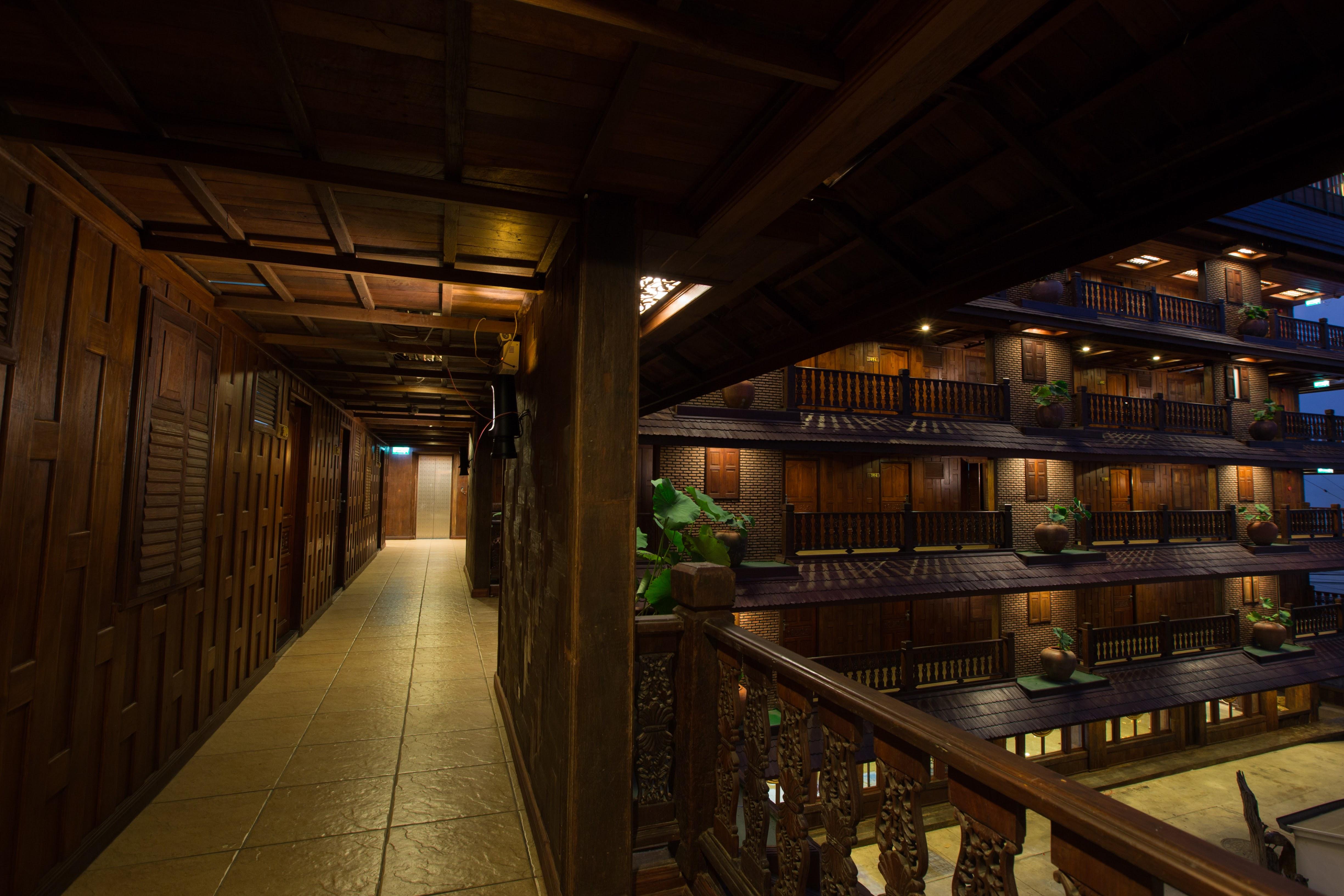 True Siam Rangnam Hotel Bangkok Bagian luar foto