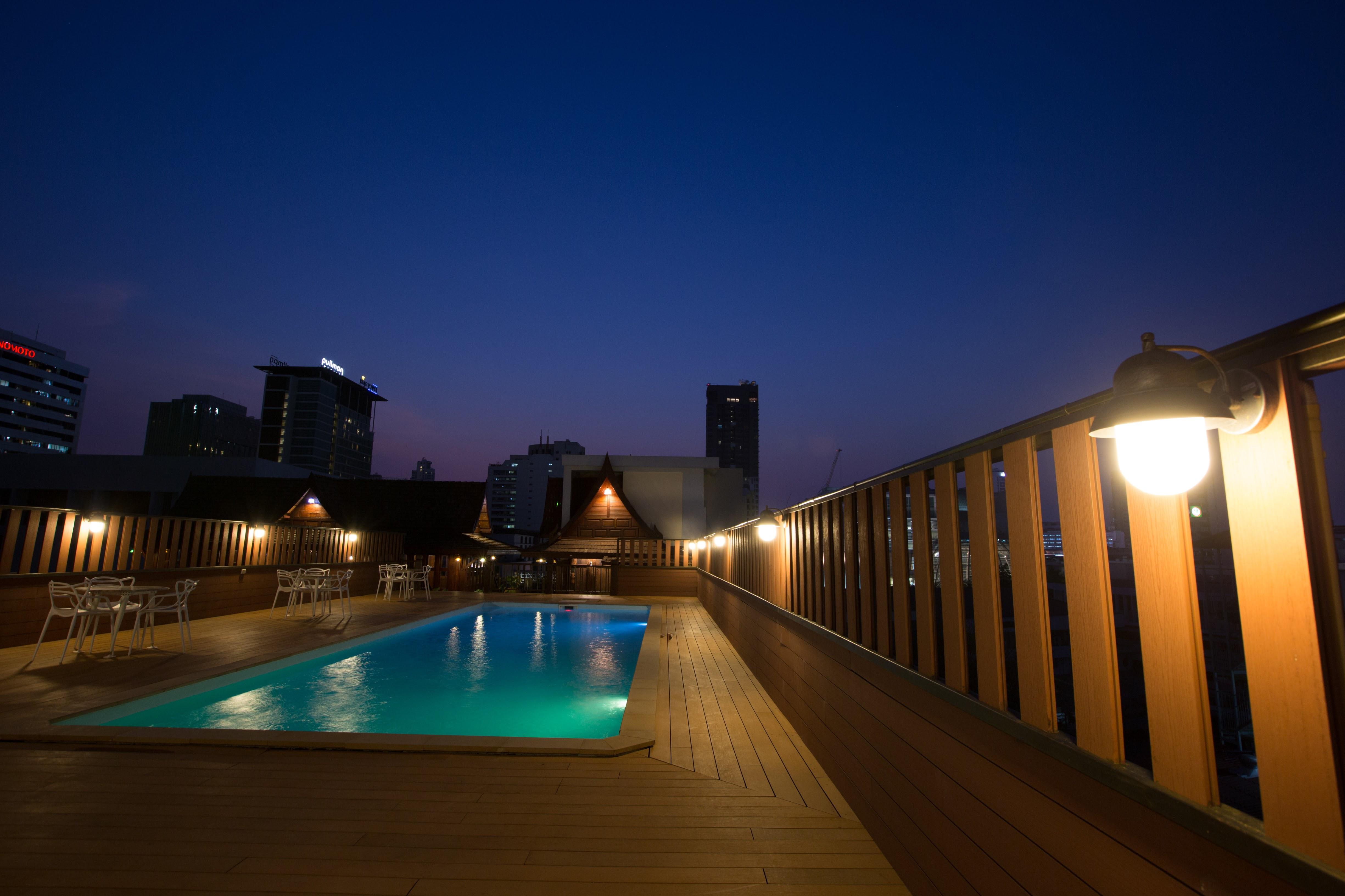 True Siam Rangnam Hotel Bangkok Bagian luar foto