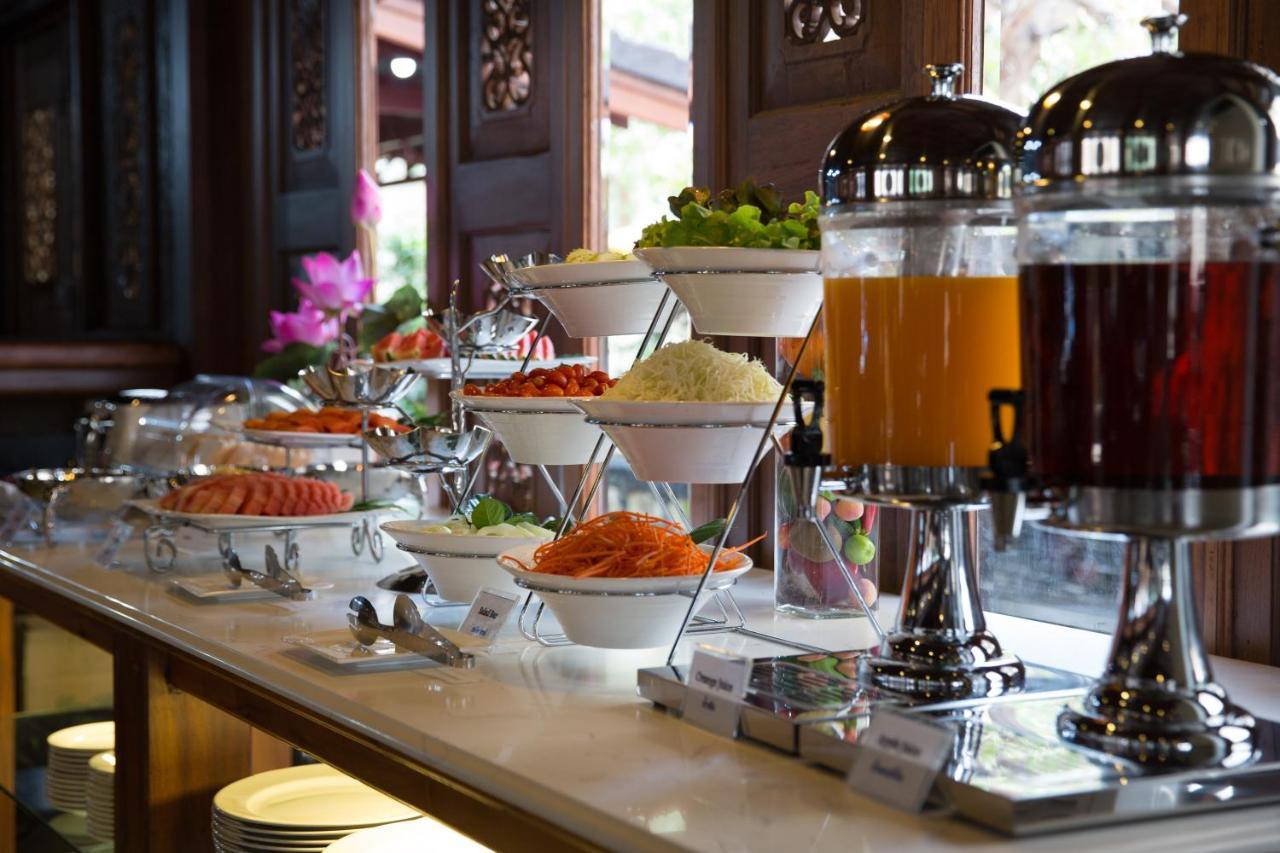 True Siam Rangnam Hotel Bangkok Bagian luar foto